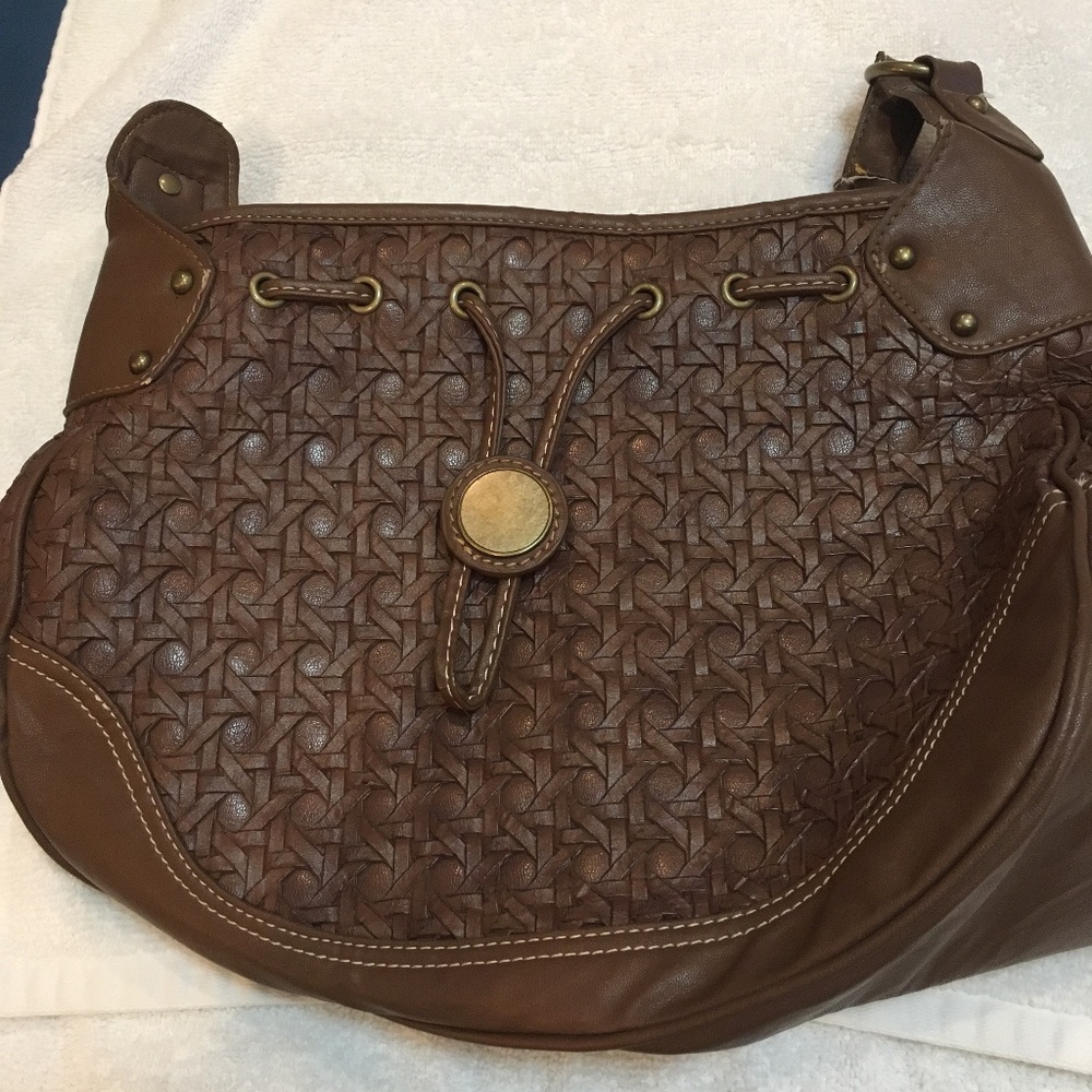 Alfred Dunner women’s vinyl purse - large size